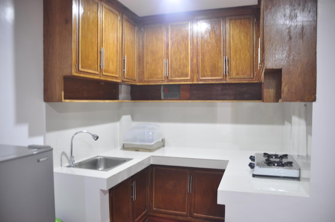 פוארטו גאלרה Badladz Staycation Condos מראה חיצוני תמונה
